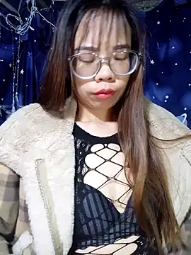 Snapshot of __Mai-love19__ chatting on December 2, 10:38 pm Mai-love19 online show from December 2, 10:38 pm