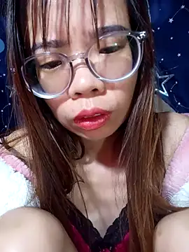 Snapshot of __Mai-love19__ chatting on December 3, 10:41 pm Mai-love19 online show from December 3, 10:41 pm