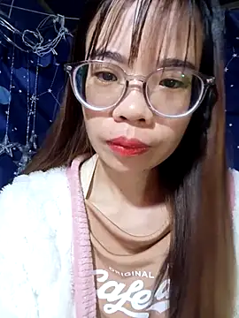 Snapshot of __Mai-love19__ chatting on December 4, 11:02 pm Mai-love19 online show from December 4, 11:02 pm