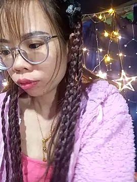 Snapshot of __Mai-love19__ chatting on February 1, 12:42 am Mai-love19 online show from February 1, 12:42 am