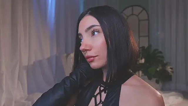 Snapshot of AmyArmstrong chatting on February 25, 10:19 pm AmyArmstrong online show from February 25, 10:19 pm