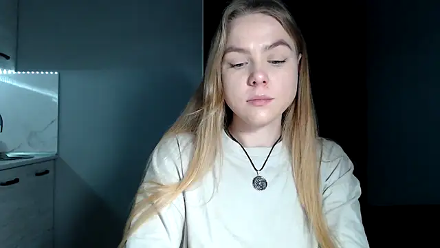 Snapshot of Sunbeam_ chatting on February 24, 8:51 pm Sunbeam online show from February 24, 8:51 pm