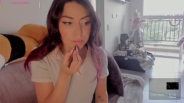 natalie jaensen online show from November 19, 8:09 pm