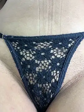 Snapshot of Ash_satisfying_orgasm chatting on March 5, 11:49 pm Ash satisfying orgasm online show from March 5, 11:49 pm