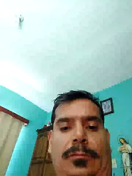 Snapshot of Albertgay41 chatting on March 17, 8:01 pm Albertgay41 online show from March 17, 8:01 pm