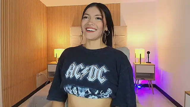 Baby Venuss online show from December 1, 3:33 am