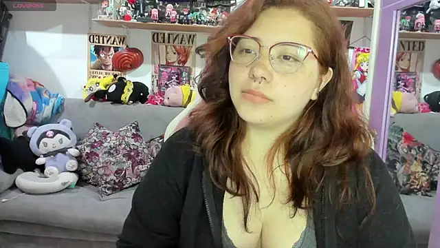 Snapshot of soficammy chatting on March 1, 6:54 pm soficammy online show from March 1, 6:54 pm