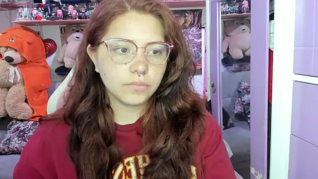 Snapshot of soficammy chatting on March 6, 6:26 pm soficammy online show from March 6, 6:26 pm