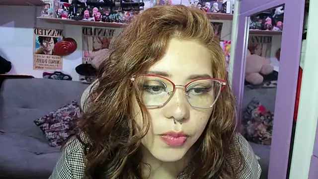 Snapshot of soficammy chatting on March 8, 11:19 pm soficammy online show from March 8, 11:19 pm