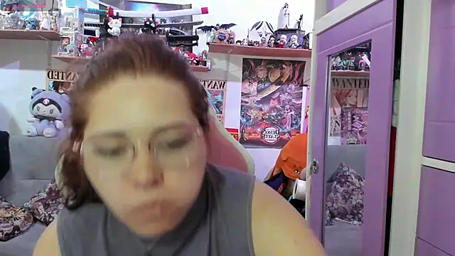 Snapshot of soficammy chatting on March 13, 9:54 pm soficammy online show from March 13, 9:54 pm