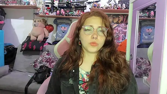 Snapshot of soficammy chatting on March 16, 11:42 pm soficammy online show from March 16, 11:42 pm