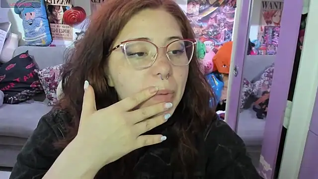 Snapshot of soficammy chatting on March 24, 10:15 pm soficammy online show from March 24, 10:15 pm