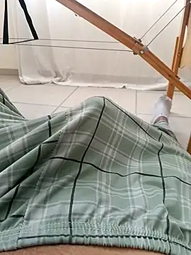 Snapshot of MexicanFantasy chatting on February 16, 2:13 pm MexicanFantasy online show from February 16, 2:13 pm