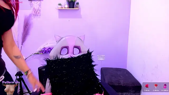 Snapshot of body_brown chatting on March 24, 5:18 pm body brown online show from March 24, 5:18 pm