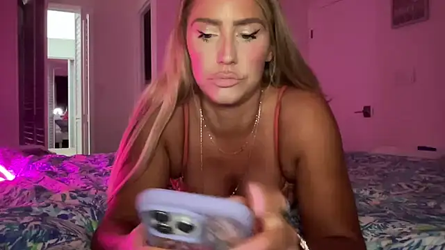 Fitnessbabe69 online show from September 30, 9:36 am