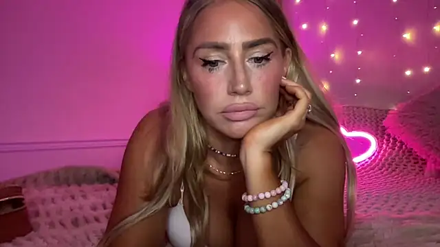 Fitnessbabe69 online show from November 26, 12:17 pm