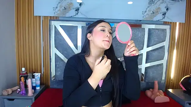 Snapshot of stefanvix202 chatting on March 31, 12:01 am stefanvix202 online show from March 31, 12:01 am