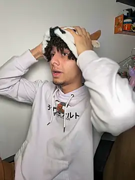 bigryann23 online show from November 4, 12:21 am