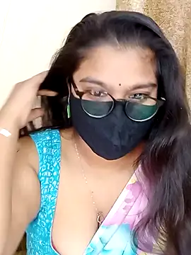 Snapshot of Jasmine_jaaan chatting on December 11, 6:58 am Jasmine jaaan online show from December 11, 6:58 am