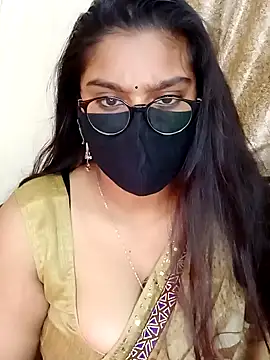 Snapshot of Jasmine_jaaan chatting on January 1, 8:45 am Jasmine jaaan online show from January 1, 8:45 am