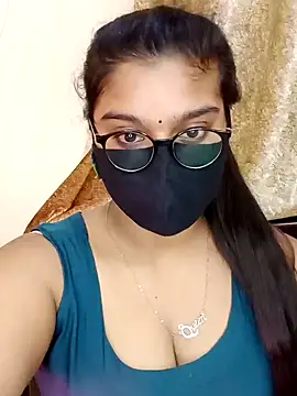 Snapshot of Jasmine_jaaan chatting on January 10, 9:23 am Jasmine jaaan online show from January 10, 9:23 am