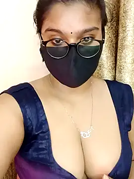 Snapshot of Jasmine_jaaan chatting on January 21, 11:56 am Jasmine jaaan online show from January 21, 11:56 am