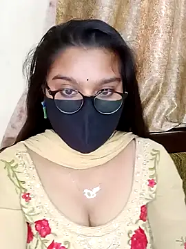 Snapshot of Jasmine_jaaan chatting on January 30, 8:22 am Jasmine jaaan online show from January 30, 8:22 am