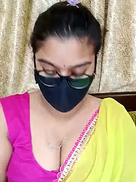 Snapshot of Jasmine_jaaan chatting on March 19, 9:17 am Jasmine jaaan online show from March 19, 9:17 am
